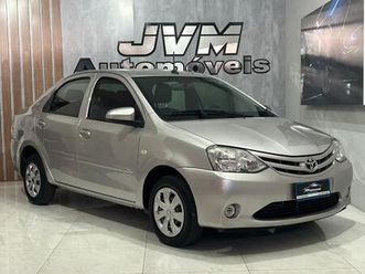 toyota etios 1.5 xls