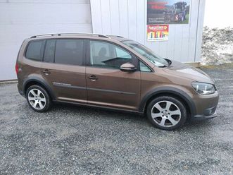 vw touran cross