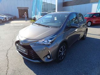 toyota yaris hybrid club