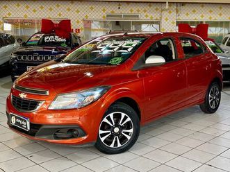 hatch lollapalooza 1.0 8v flex power mec. 4p