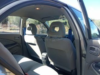 nissan almera 2001