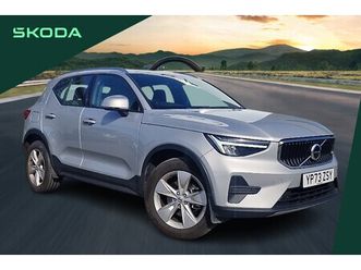 volvo xc40 2.0 b3p core 5dr auto