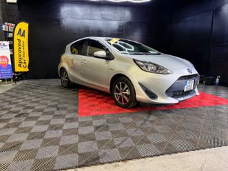 toyota aqua 2017 hybrid