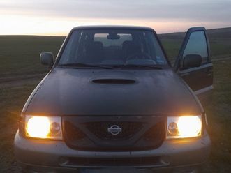 nissan terrano 2.7 tdi 3,250 eur