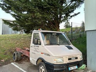 iveco 35 10 2,8