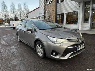 1,8 valvematic active touring sports comfort pkt. /juuri tullut! / koukku / lämpöpaketti / keyless /