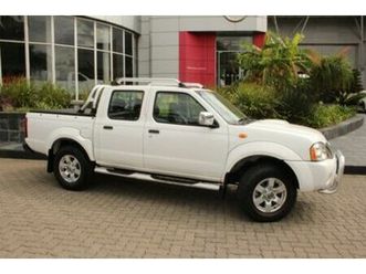 2015 nissan np300 2.5 tdi hi-rider double-cab