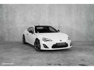 toyota gt86 200 ch - boita manuelle - blanc nacré - collecteur & echappement rm motors - carnet & suivi complet toyota