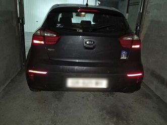 vend voiture kia rio