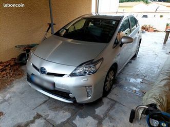 prius 3 rechargeable lounge