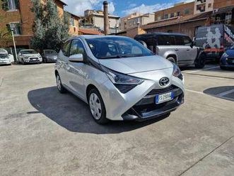 aygo 5p 1.0 x-play 72cv km 21000