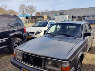 volvo 240 - 2.3 gl