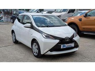 toyota aygo 1.0cc 69cv automatica retrocamera bluetooth