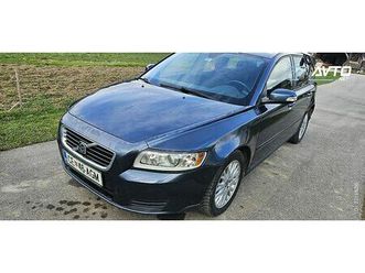 volvo v50 2.0d kinetic automatic