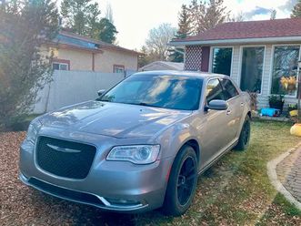 2019 awd chrysler 300 limited