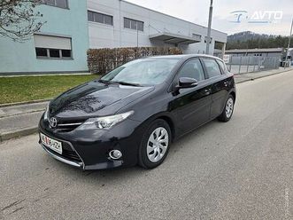 toyota auris 1.4 d°black line° style°