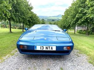 lotus esprit 1990 blue - restored