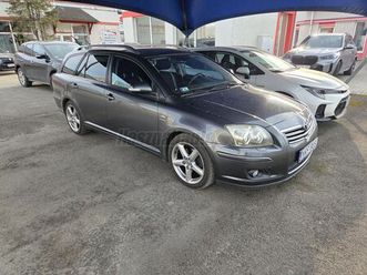 toyota avensis wagon 2.2 dcat premium active téli-nyári kerékgarnitúrákkal