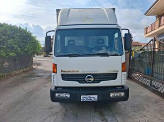 nissan atleon 35.15 3.0 tdi pl-rg cabinato con pedana idraulica