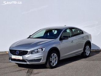 volvo s60 cross country 2.0 d3 110 kw
