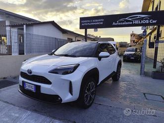 toyota yaris cross 1.5 hybrid 5p. e-cvt awd-i loun