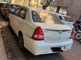 toyota etios 2016