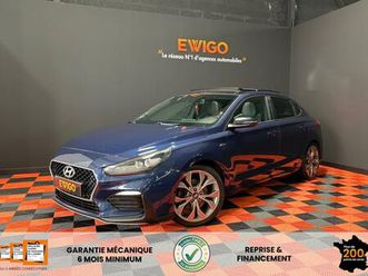 fastback 1.4 t-gdi 140 ch n-line dct / toit ouvrant / carplay / camera de recul