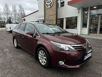 toyota avensis 1,8 valvematic linea sol wagon multidrive s / koukku / lisävalo / vakkari ym!