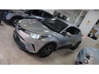 toyota c-hr 1.8 hybrid e-cvt lounge