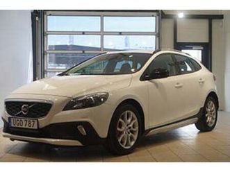 volvo v40 cross country d3 summum värmare läder | ränta 2,99%