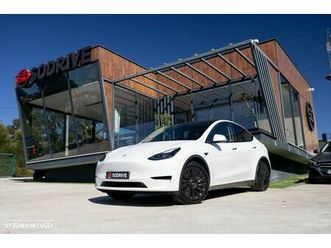 tesla model y standard rwd