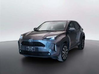 toyota yaris cross 1.5h gr sport black sky fwd 116cv e-cvt del 2022 usata a mosciano sant'angelo