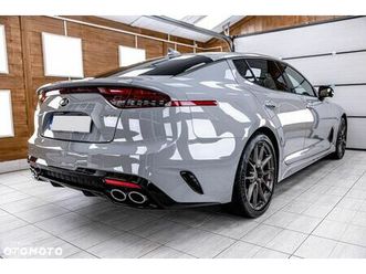 kia stinger 3.3 t-gdi v6 gt awd