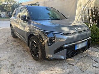 kia ev3 gt line 81.4 kwh 204cv grande autonomie gris foncé pack drivewise park pack inspiration première main garantie 7 ans