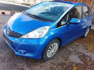 honda jazz 1.4i automatic 2,950 eur