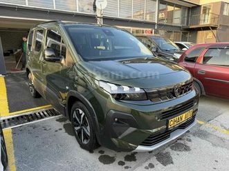 galeriden peugeot rifter 1.5 bluehdi gt 2024 model yozgat 27.300 km yeşil - 38818267 | arabam.com