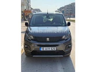 sahibinden peugeot rifter 1.5 bluehdi gt 2022 model balikesir 39.000 km füme - 38819393 | arabam.com