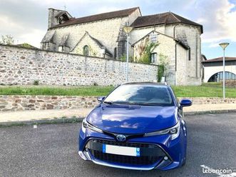 TOYOTA COROLLA BREAK toyota-corolla-touring-sport-2019-tres-bon-etat