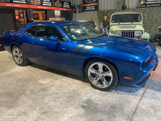 dodge challenger r/t 5l7 v8 bva