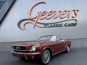 ford mustang convertible