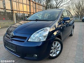 toyota corolla verso 1.8 executive