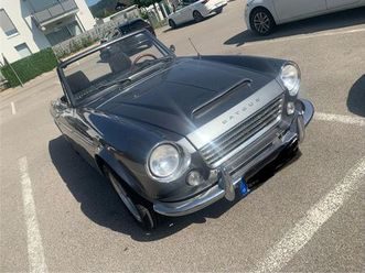 datsun roadster 1600 fairlady