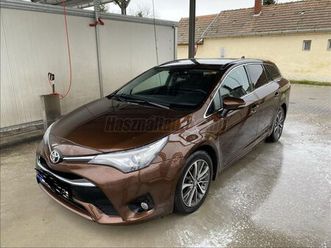 toyota avensis 2.0 d-4d executive