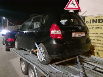 honda jazz 1.4 i ls.