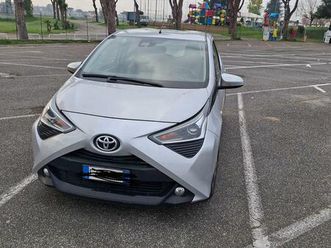 toyota aygo 5p