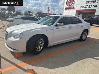 used 2015 chrysler 300c base