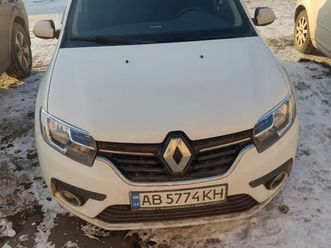 renault sandero 2019