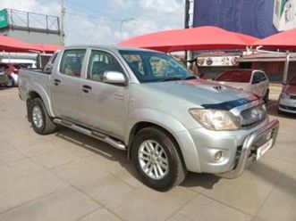 3.0d-4d double cab raider