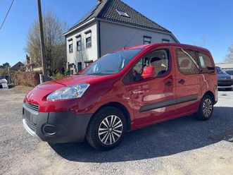 tepee 1.6i benzine,airco,sensoren,67.000km.,...