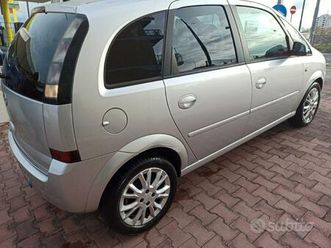 opel meriva 1.6 cosmo